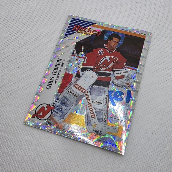 1993-94 Panini Hockey NHL Chris Terreri New Jersey Devils #D Sticker - Picture 2 of 4
